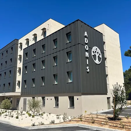 Adonis Le Castellet 3*