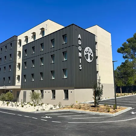 Adonis Le Castellet